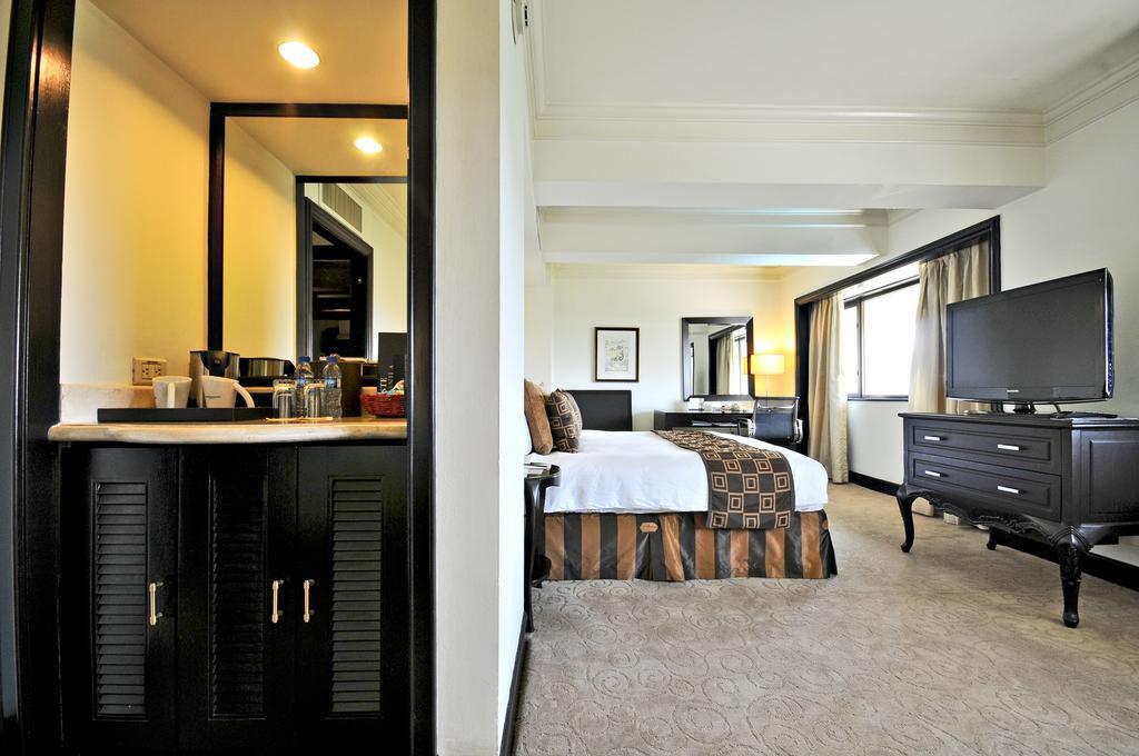 Intercontinental Manila Hotel Makati City Kamer foto